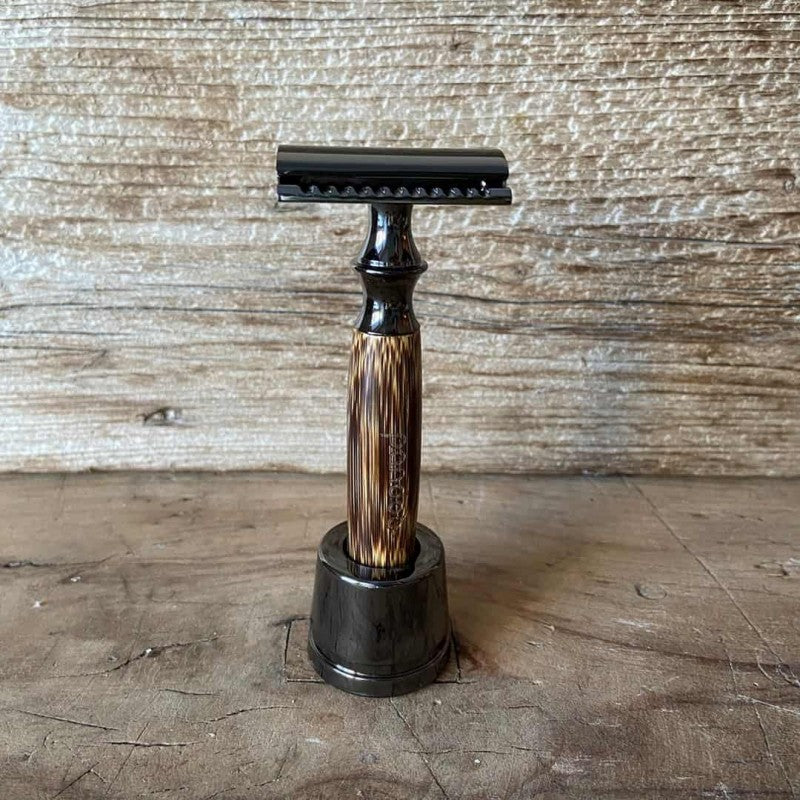 FÜR IHN - Rasierhobel mit handgefertigtem Bambusgriff