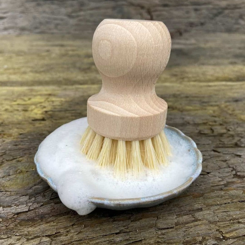 Topfbürste aus Holz mit Naturfaser, hergestellt in Deutschland