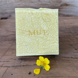 Mut - Affirmation-Seife mit feiner Mangobutter handgemachte Naturseife Münchner Waschkultur Seifenmanufaktur