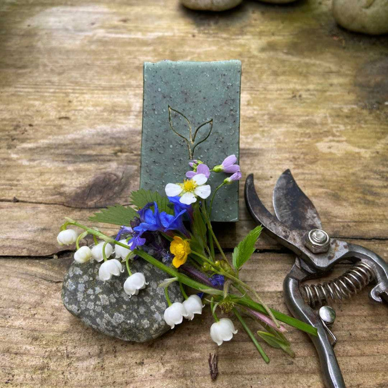 Gartenlust - Gärtnerseife mit feinem Kaffee-Peeling